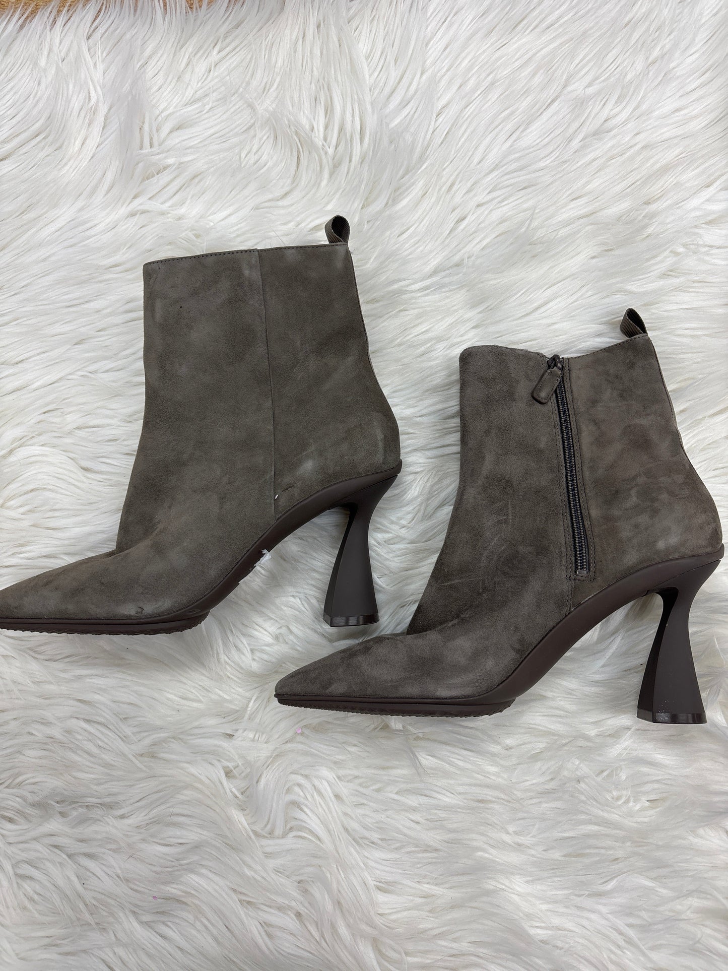 Boots Ankle Heels By Cole-Haan In Grey, Size:10