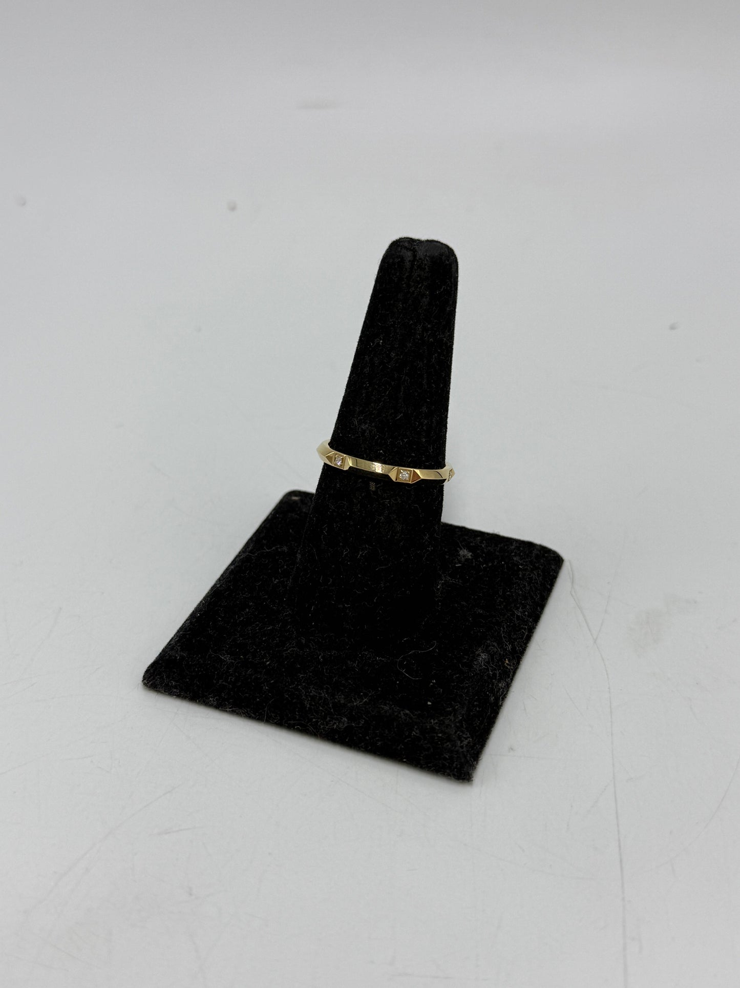 Tiffany & Company True Band Diamond Luxury Ring In 18k Gold , Size: 9.5