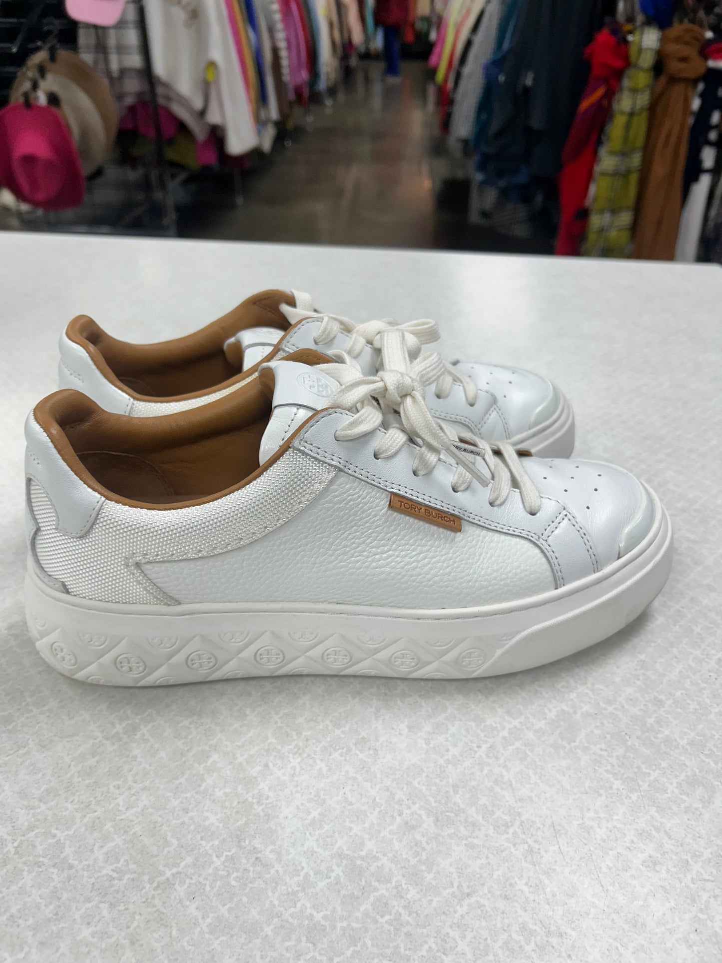 Shoes Designer By Tory Burch In White, Size:8