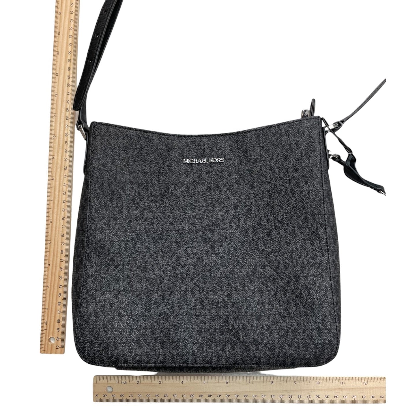 Handbag Designer By Michael Kors In Grey, Size:Large
