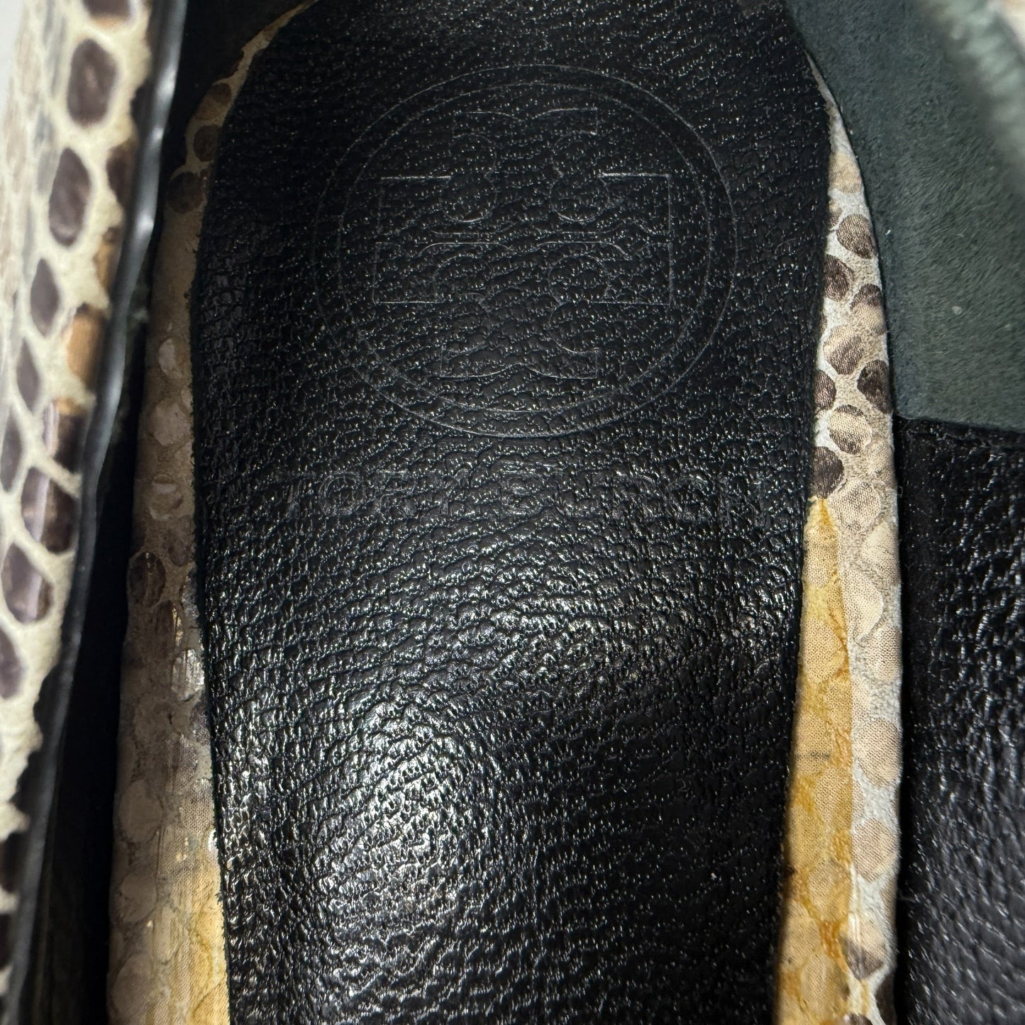 Snakeskin Pumps Designer By Tory Burch In Animal Print, Size: 7.5