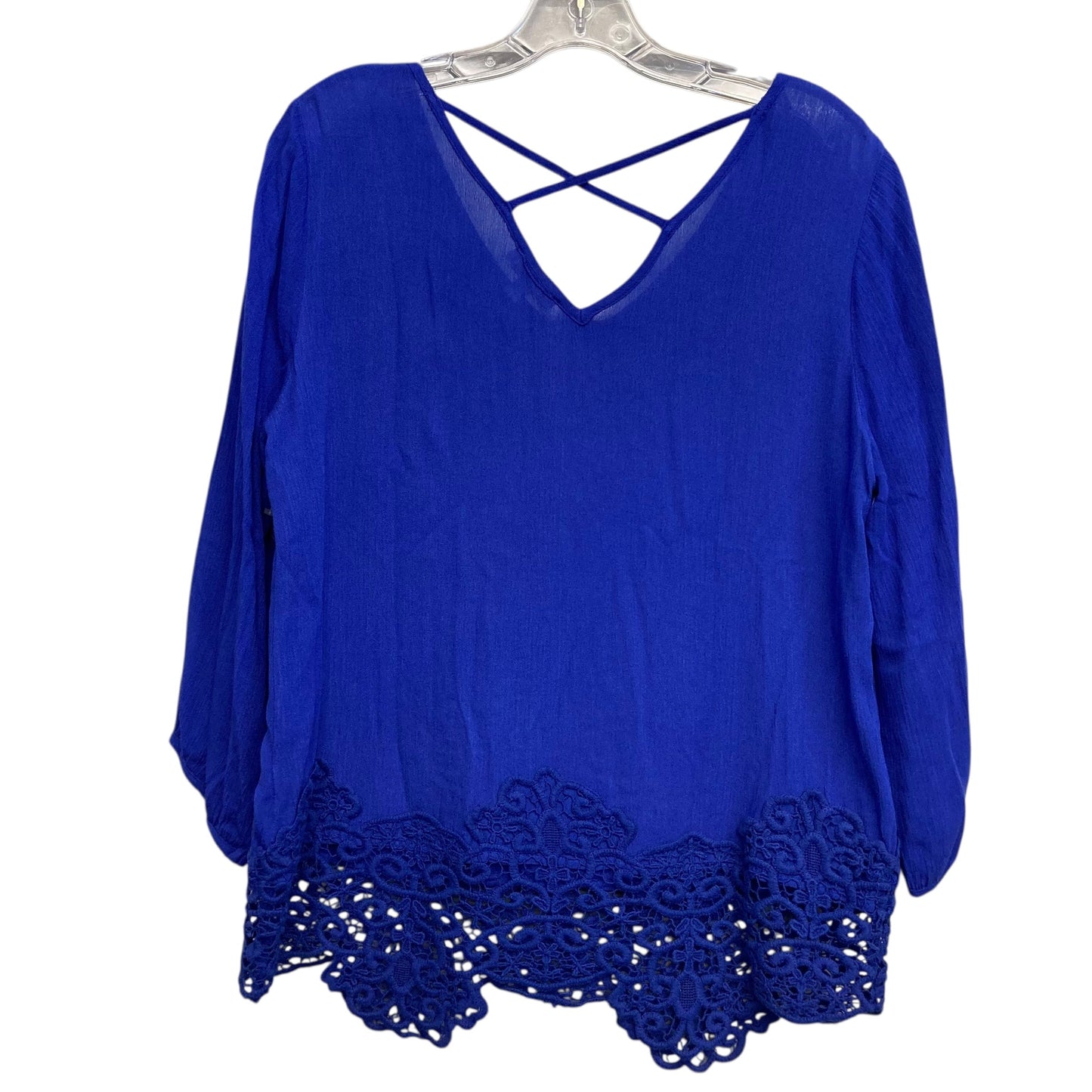 Top 3/4 Sleeve By Skies Are Blue In Blue, Size:M