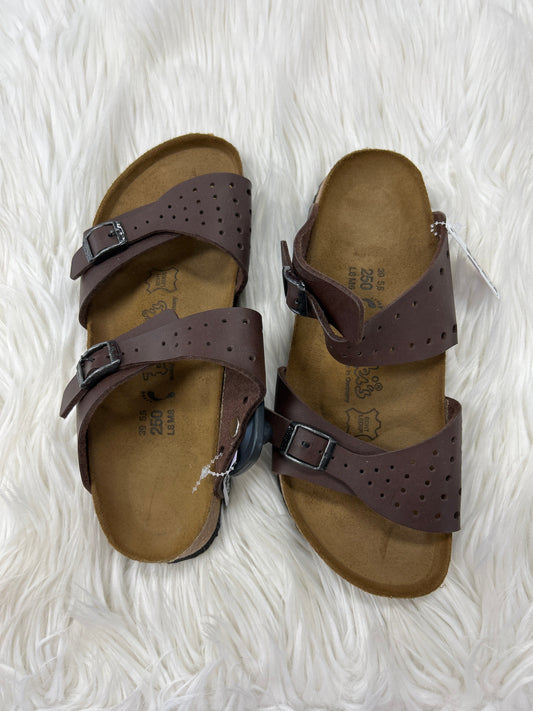 Sandals Flats By Birkenstock In Brown, Size:8