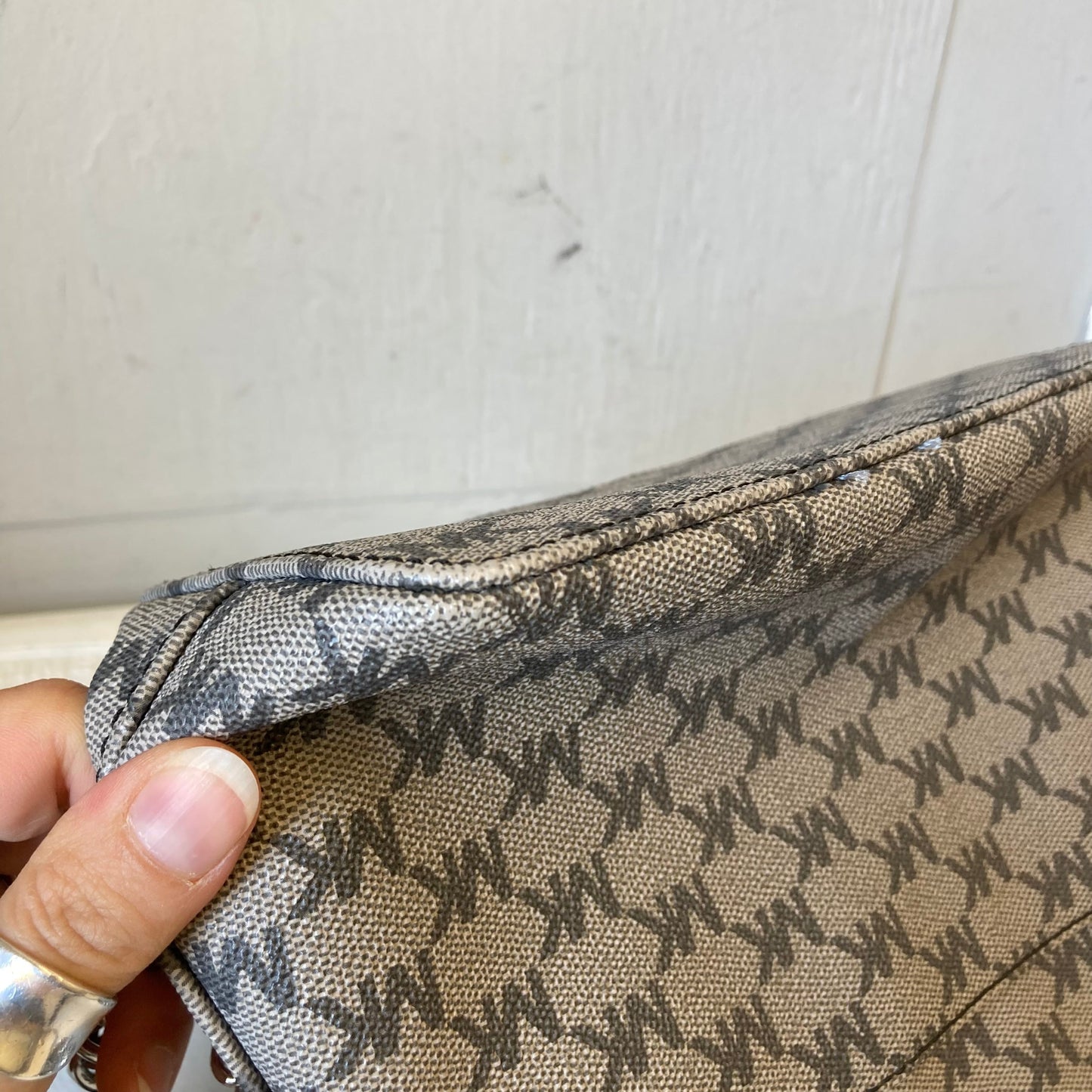 Crossbody Designer By Michael Kors In Grey, Size:Small