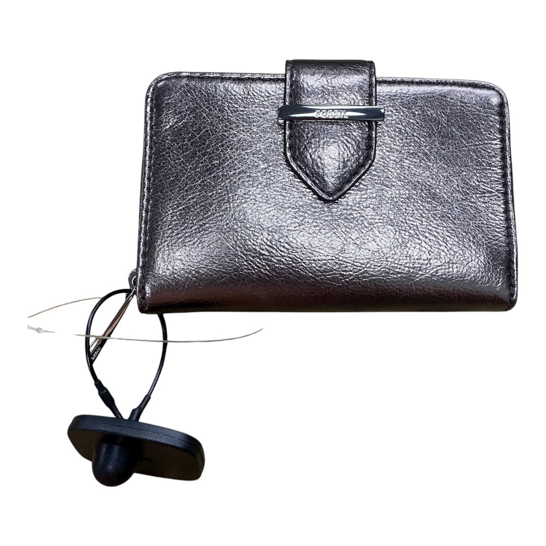 Wallet Leather By Fossil In Silver, Size:Medium