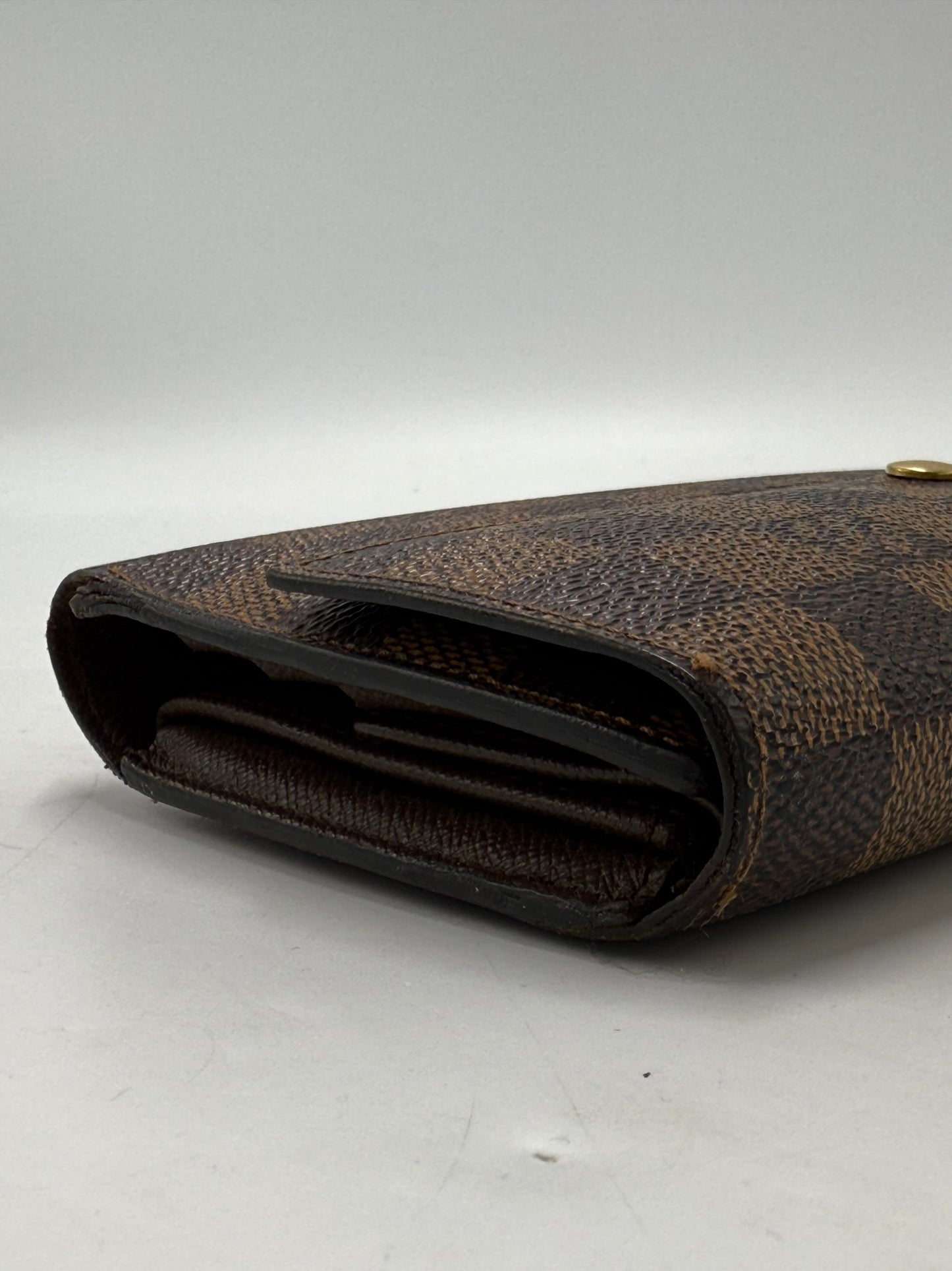 Louis Vuitton Sarah Luxury Wallet in Damier Ebene