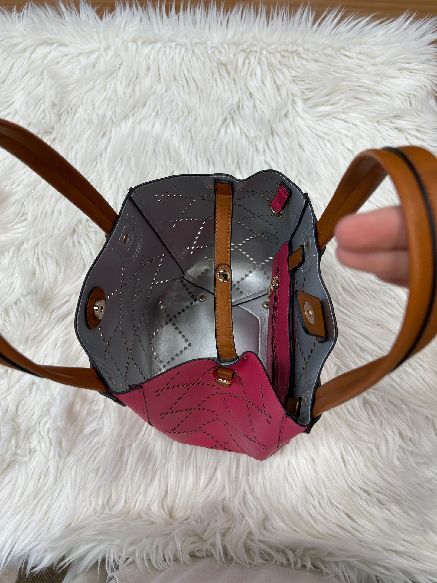 Handbag By Cmc In Pink, Size:Large