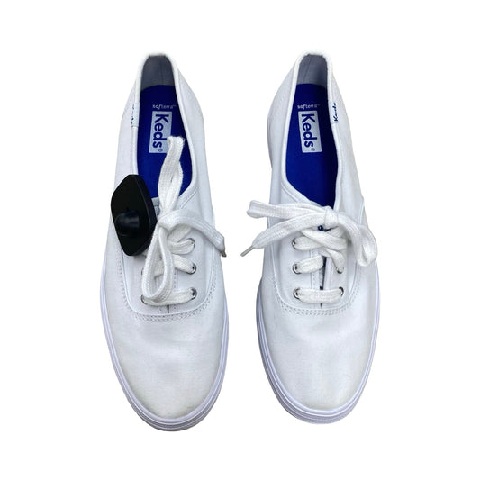 Shoes Sneakers By Keds In White, Size:7.5