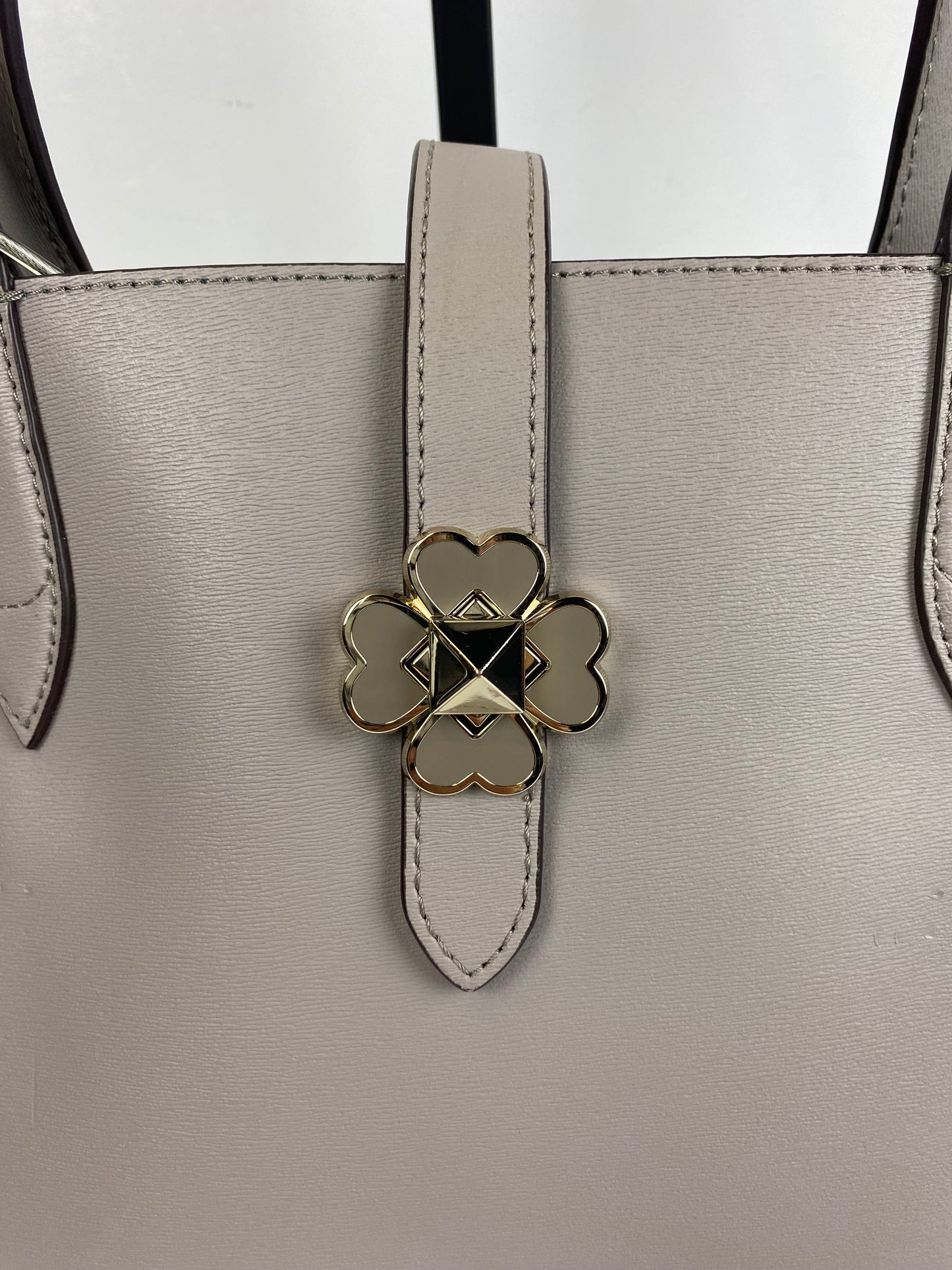 Handbag Designer By Kate Spade, Size: Medium