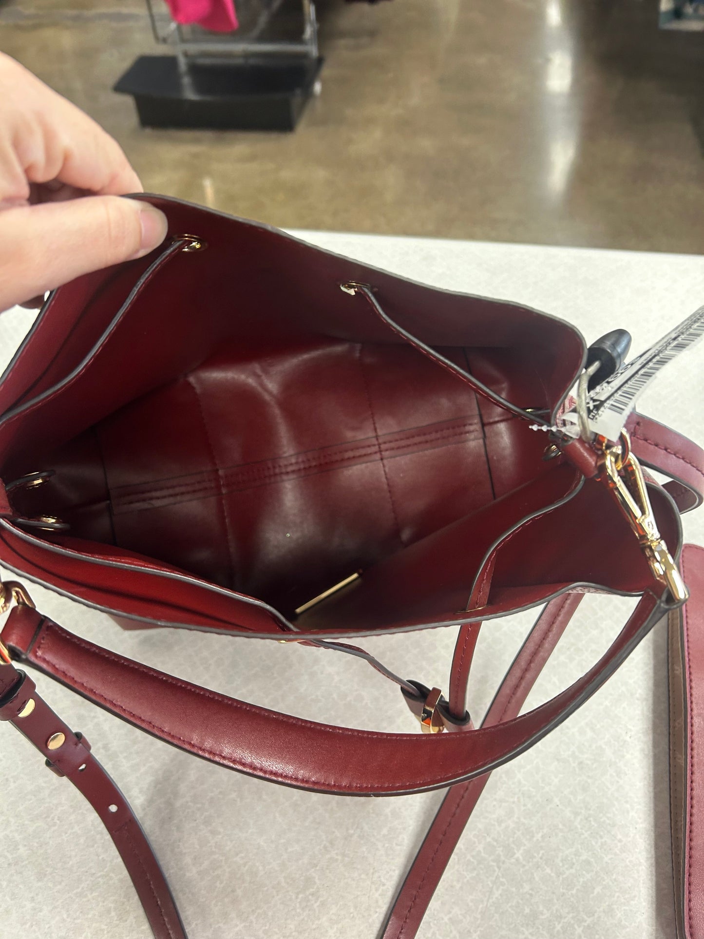 Handbag Designer By Michael Kors In Red, Size:Medium