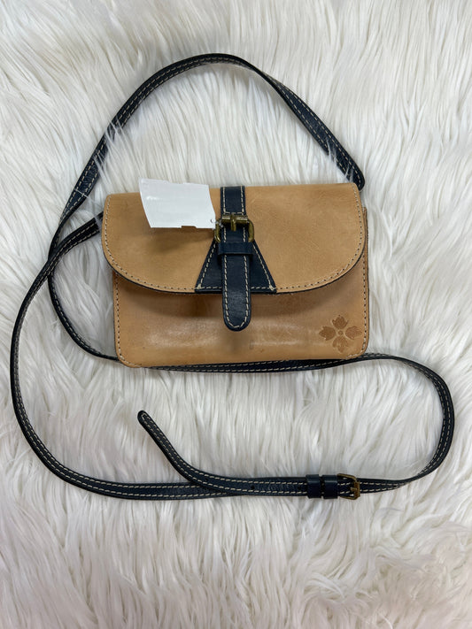 Handbag By Patricia Nash In Tan, Size:Small