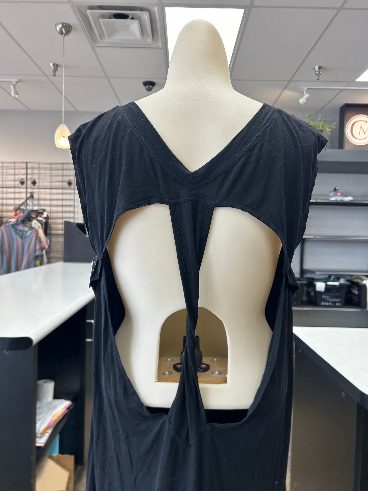 Dress Casual Short By Pol In Black, Size:S