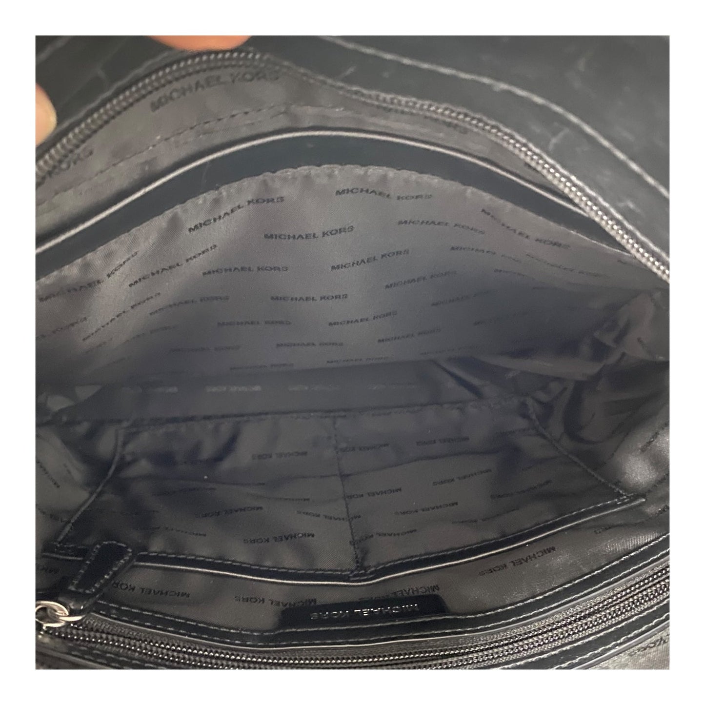 Handbag Designer By Michael Kors In Black, Size:Medium