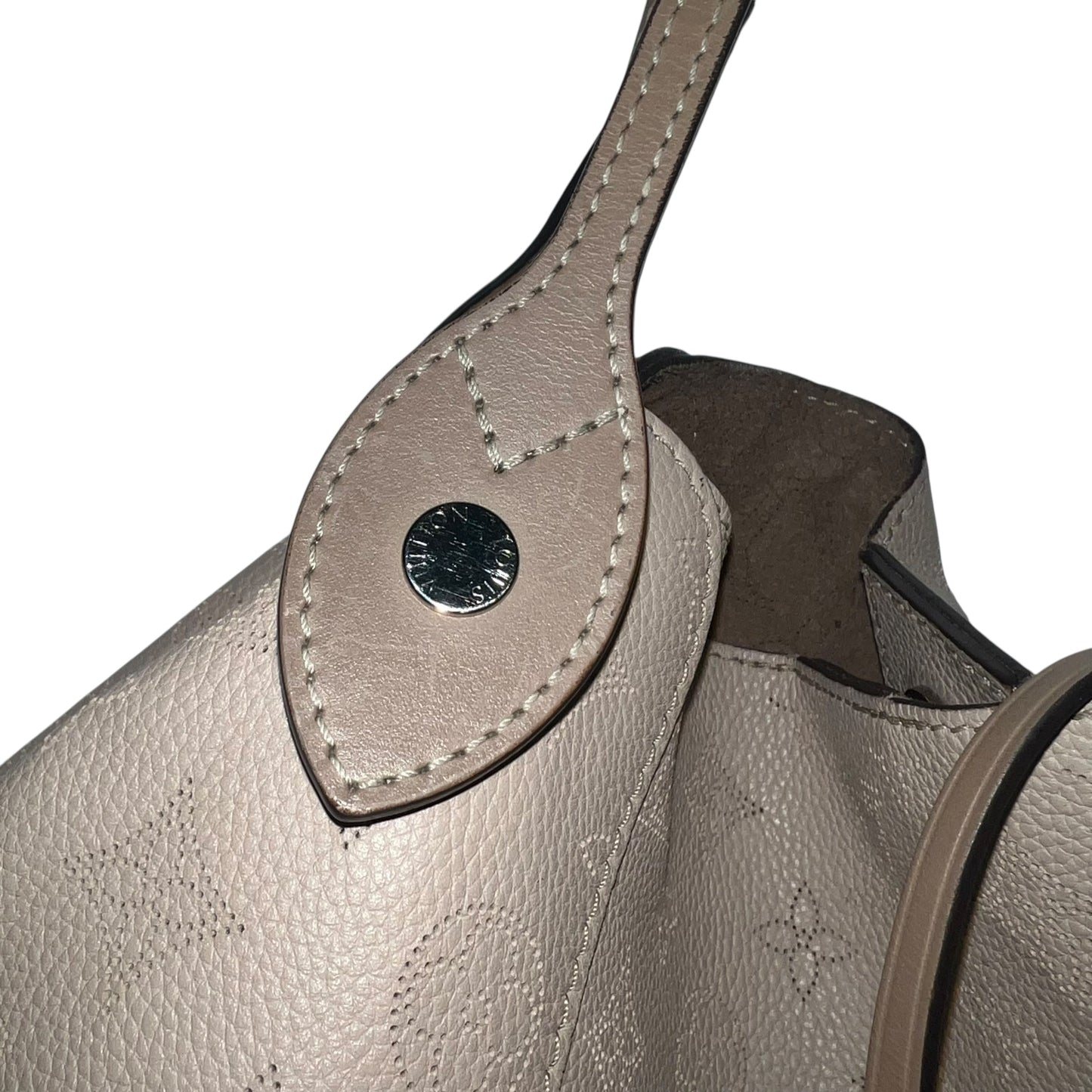 Tote Luxury Designer By Louis Vuitton, Size: Small