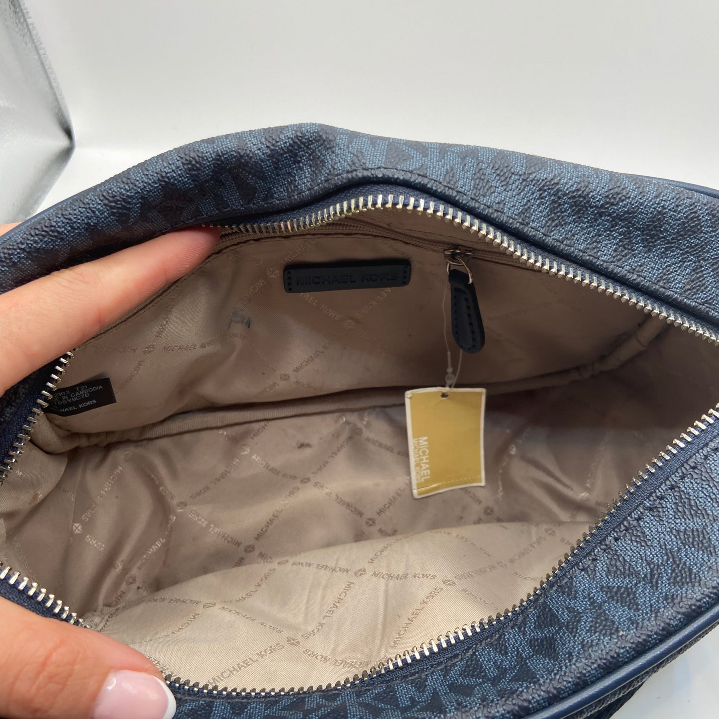 Crossbody Designer By Michael By Michael Kors, Size: Small