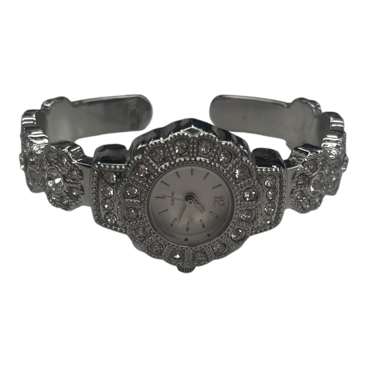 Watch By Clothes Mentor In Silver