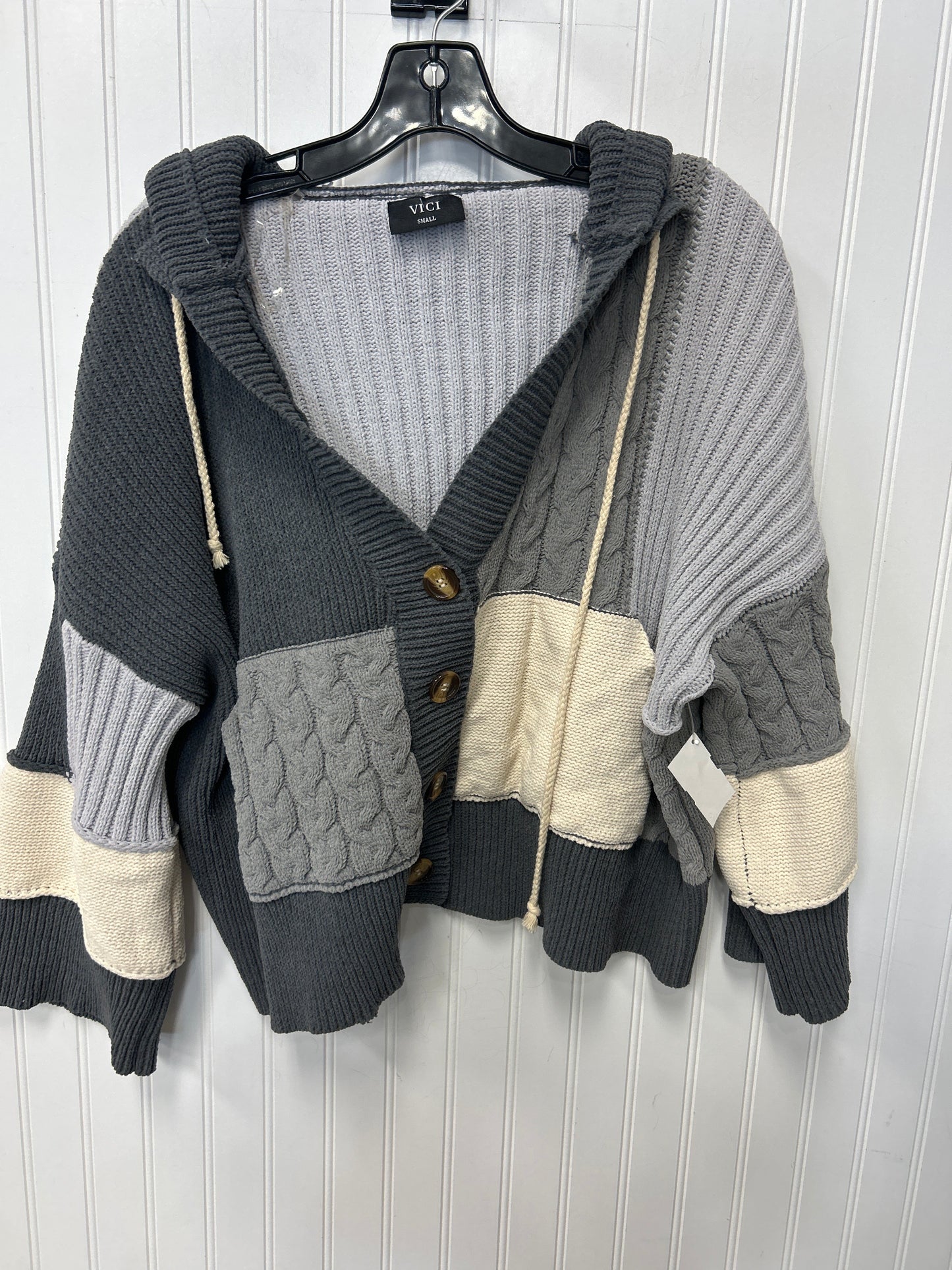 Sweater By Vici In Grey, Size:S