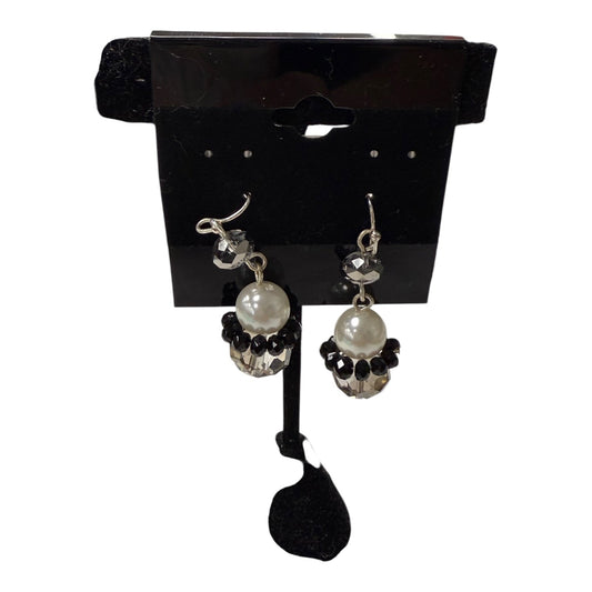 Earrings Dangle/Drop  In Black & White