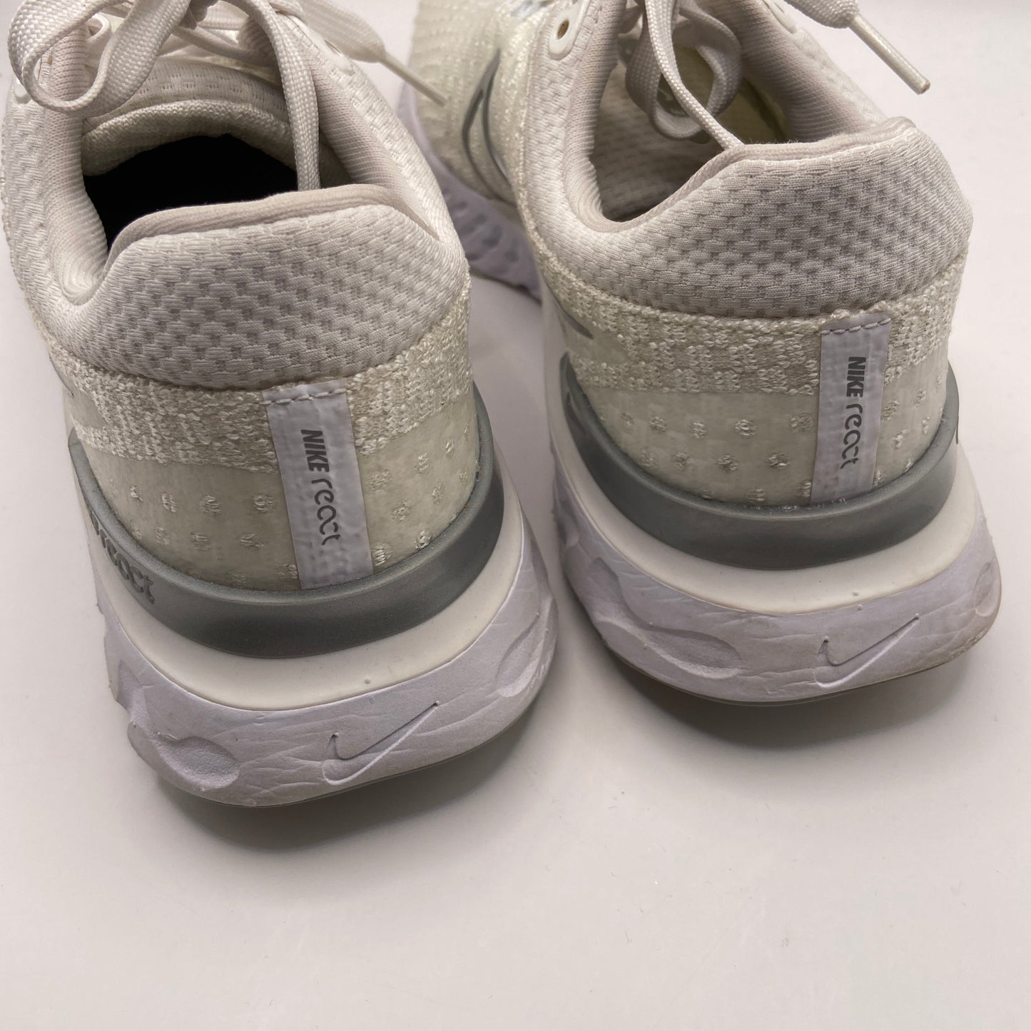 Shoes Athletic By Nike In White, Size: 9.5