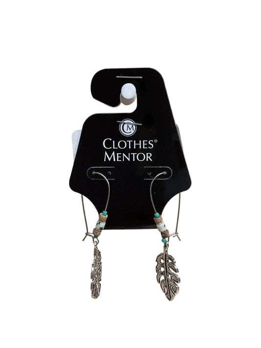 Earrings Dangle/Drop By Clothes Mentor In Silver