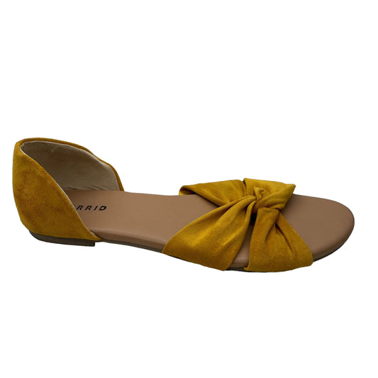 YELLOW TORRID SANDALS FLATS, Size 10.5