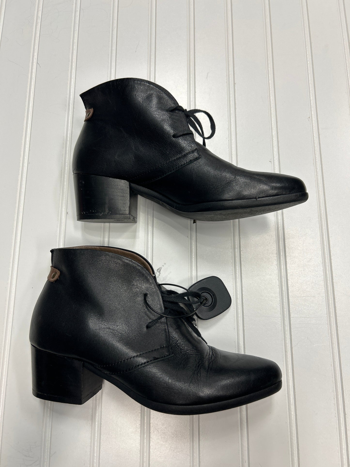 Boots Ankle Heels By Cmc, Size:6.5