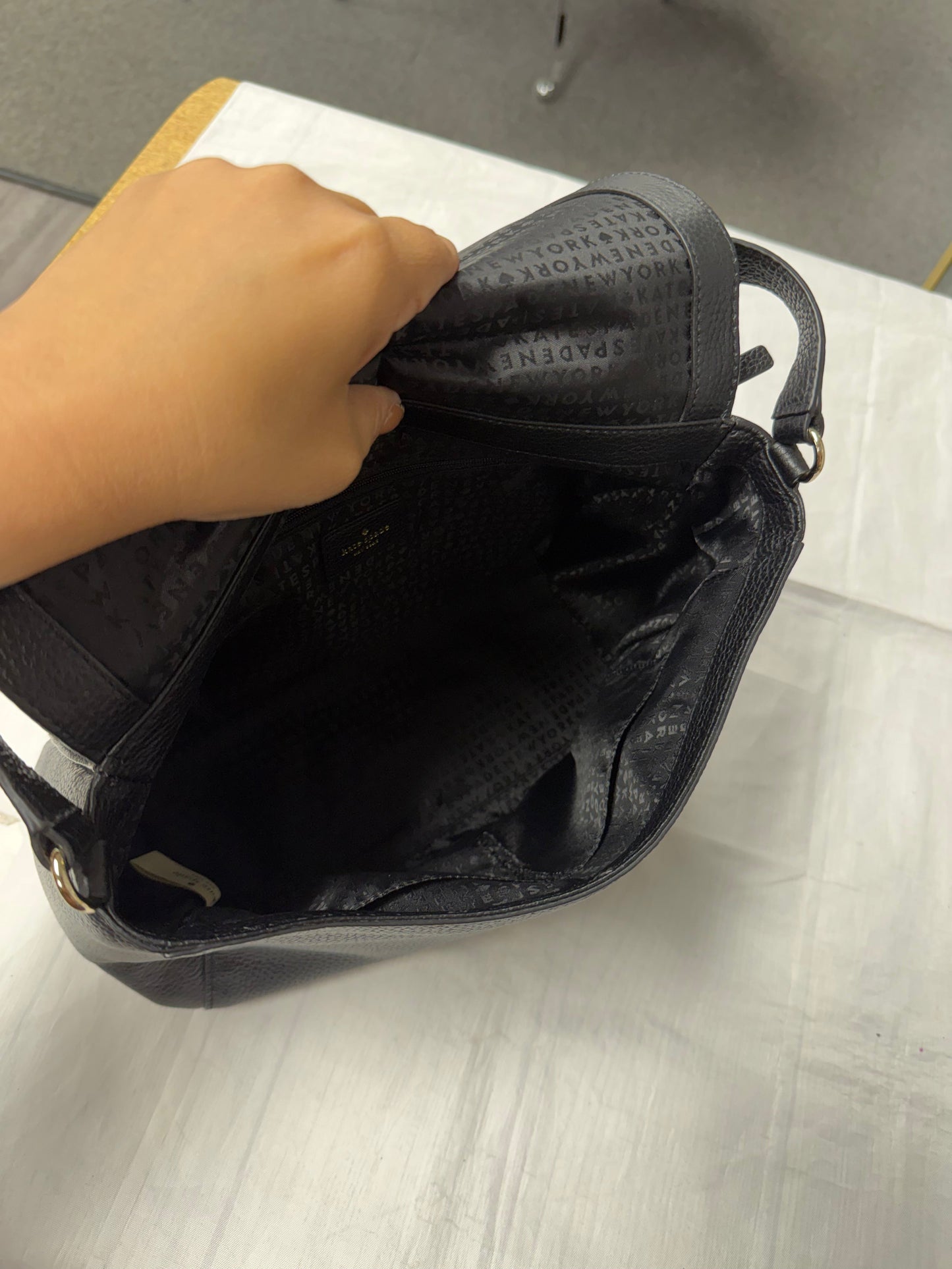 Handbag Designer By Kate Spade In Black, Size:Medium