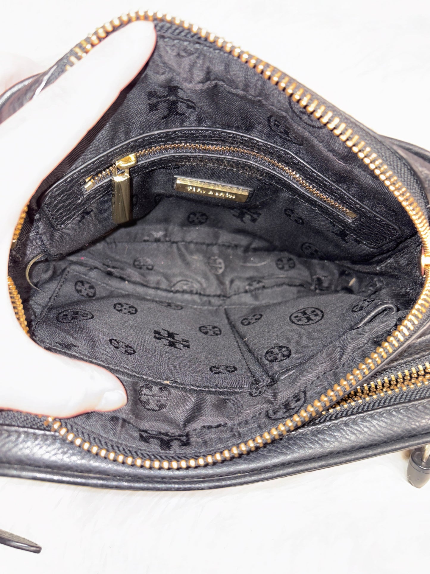 Crossbody Designer By Tory Burch, Size: Medium