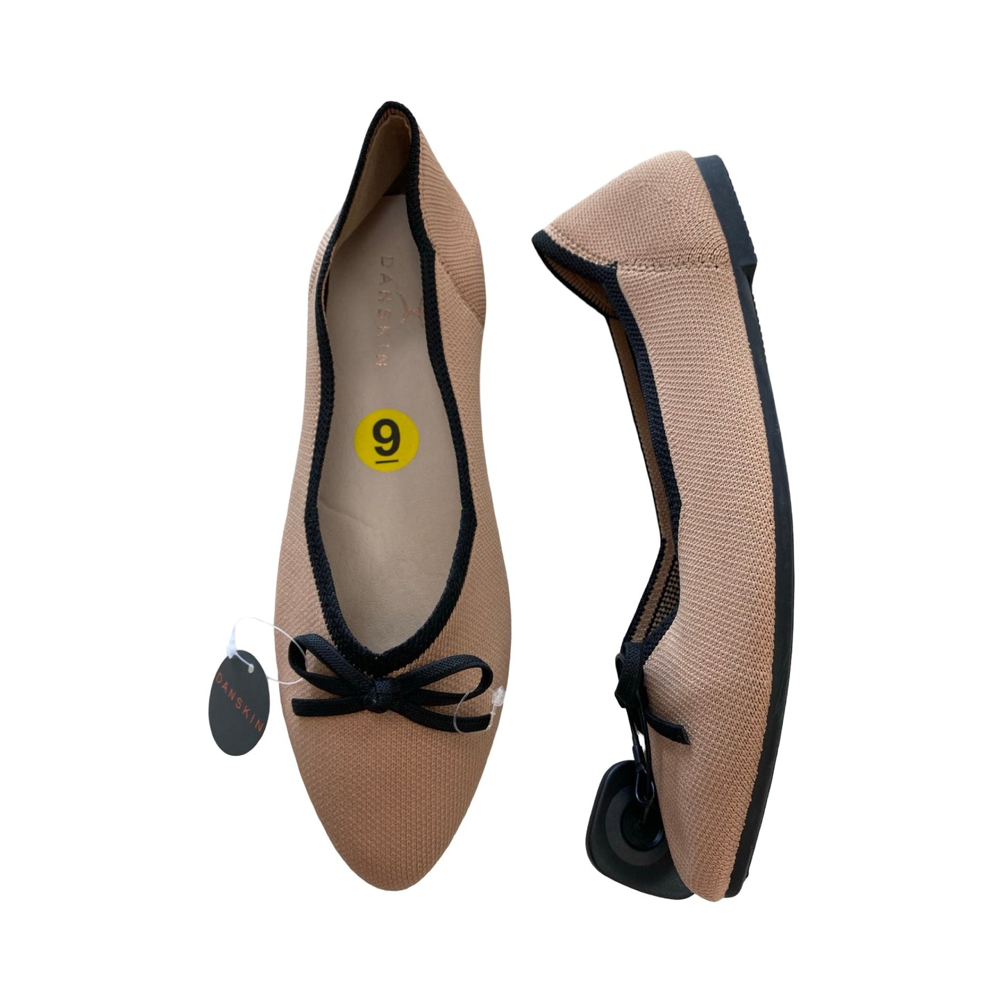 Shoes Flats By Danskin In Tan, Size:9