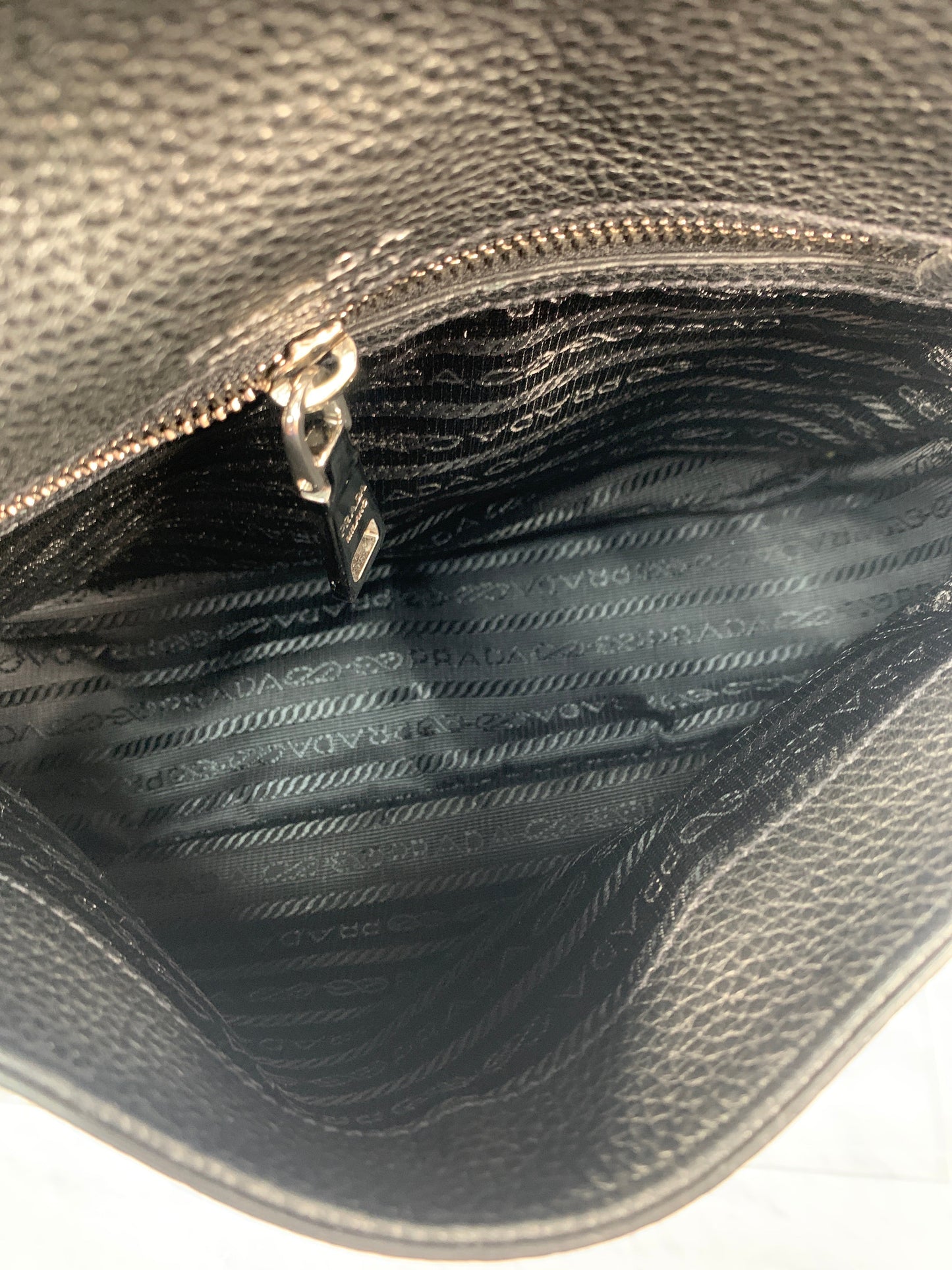 Crossbody Luxury Designer By Prada, Size: Medium