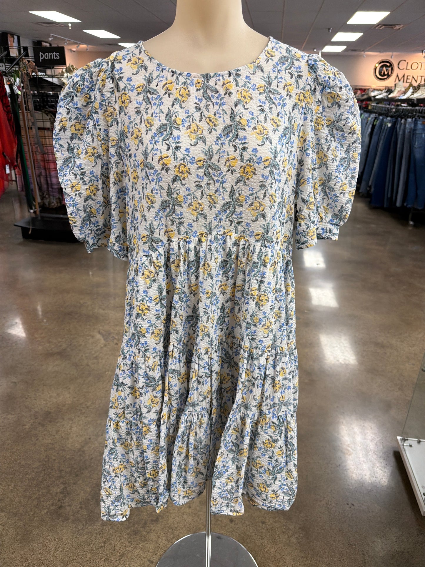Dress Casual Short By En Saison In Floral Print, Size:M