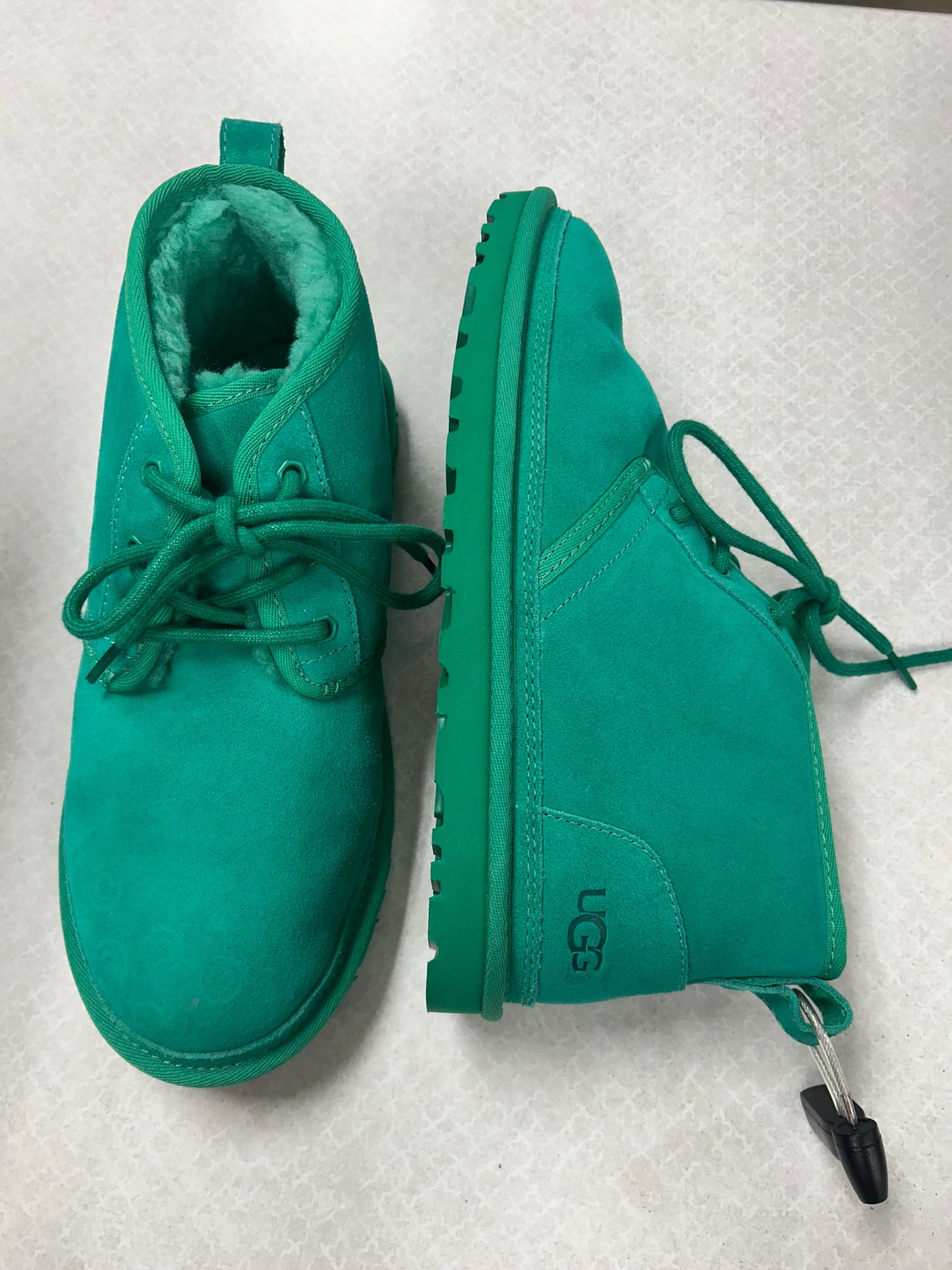 Boots Designer By Ugg In Green, Size:9