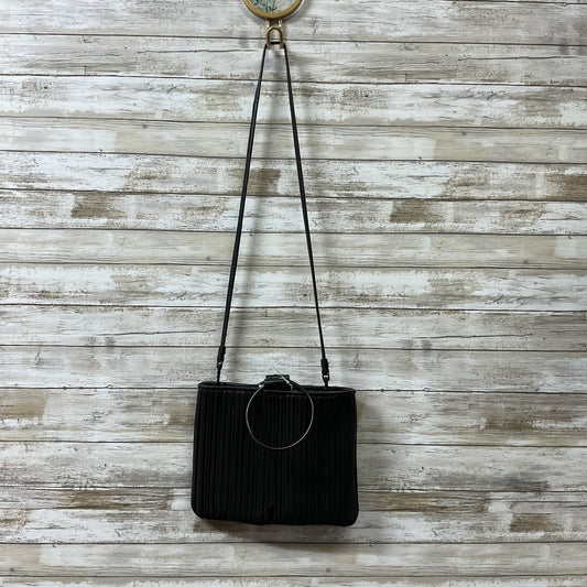 Crossbody Leather By Cmc In Black, Size:Large