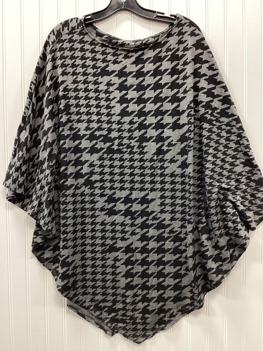 Top Ss By Soma In Black & Grey, Size:Xl