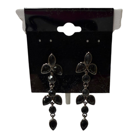 Earrings Dangle/Drop  In Black