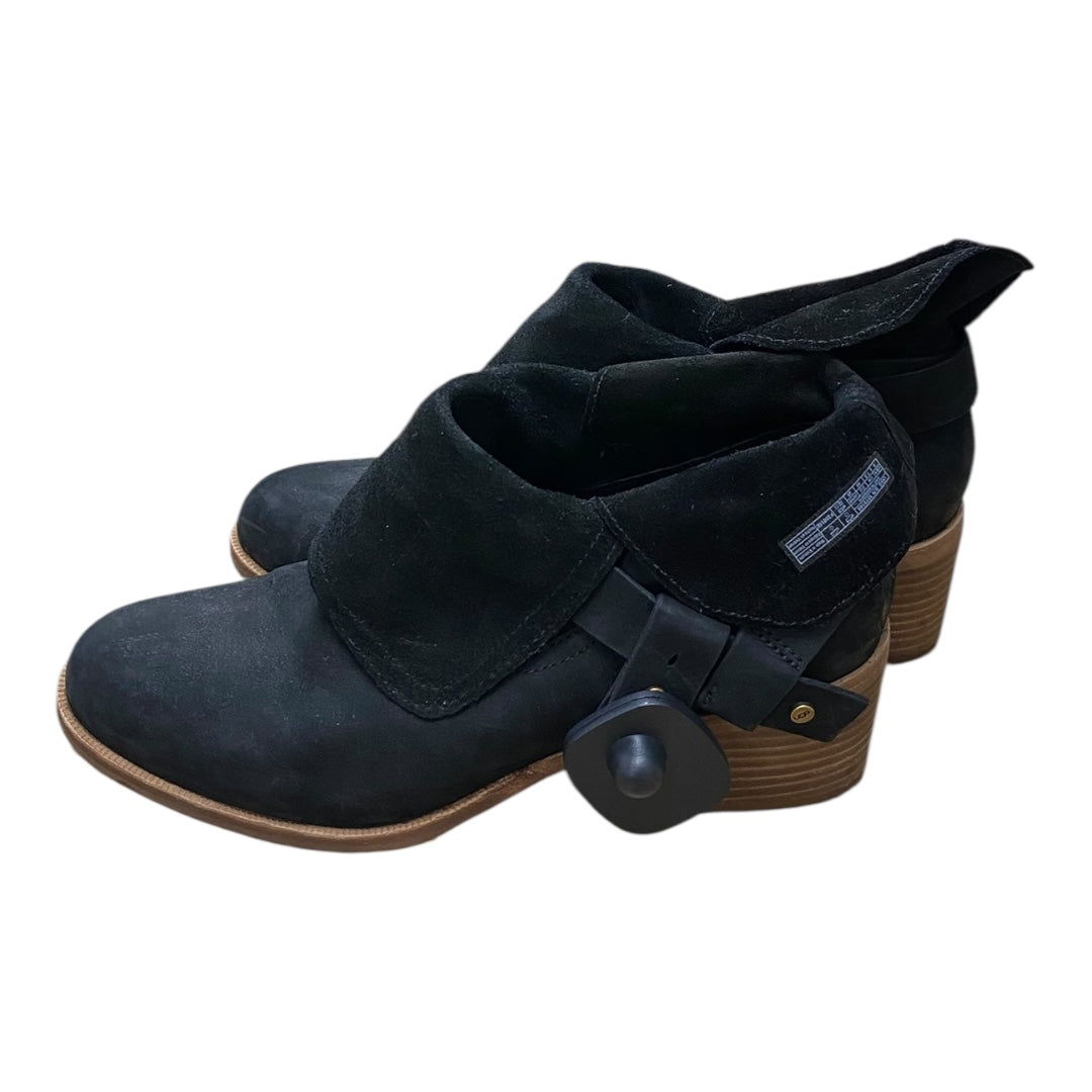 Boots Designer By Ugg In Black, Size:9