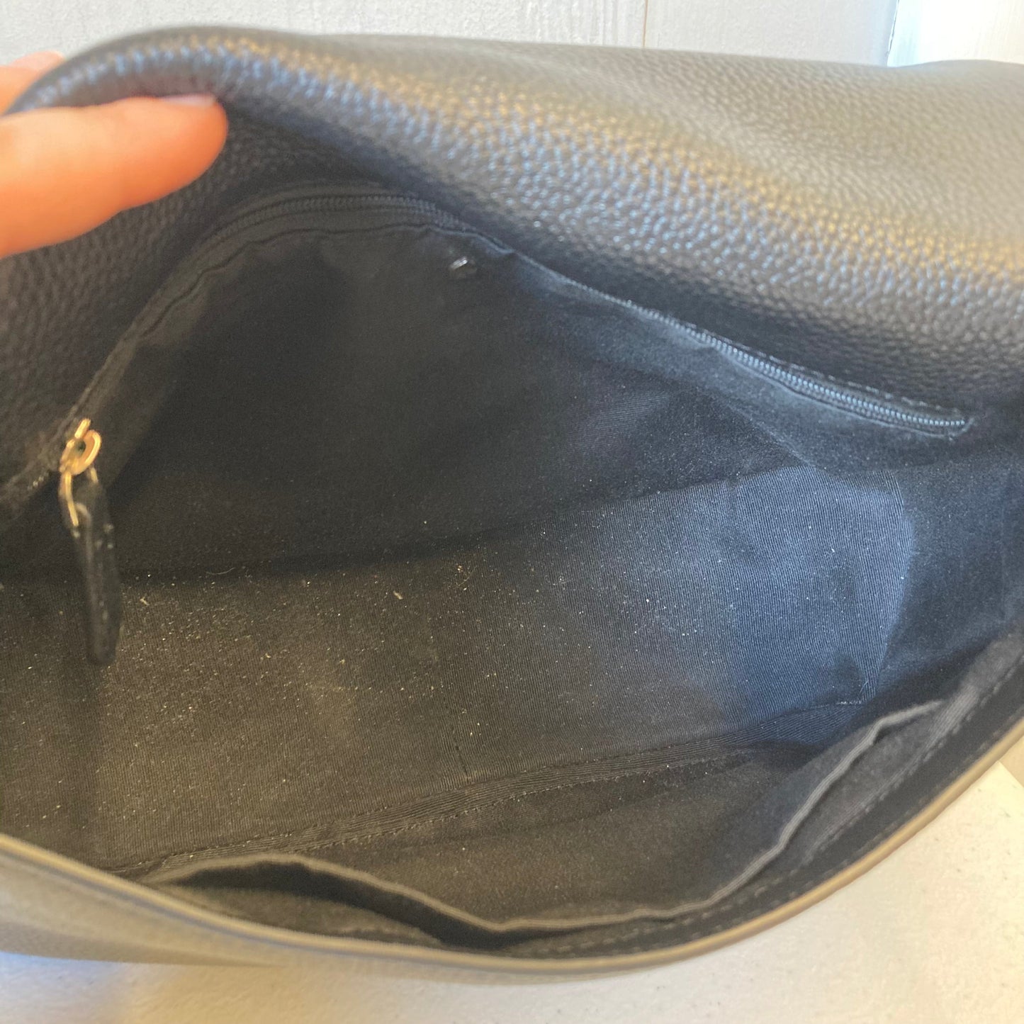 Handbag Designer By Kate Spade In Black, Size:Medium