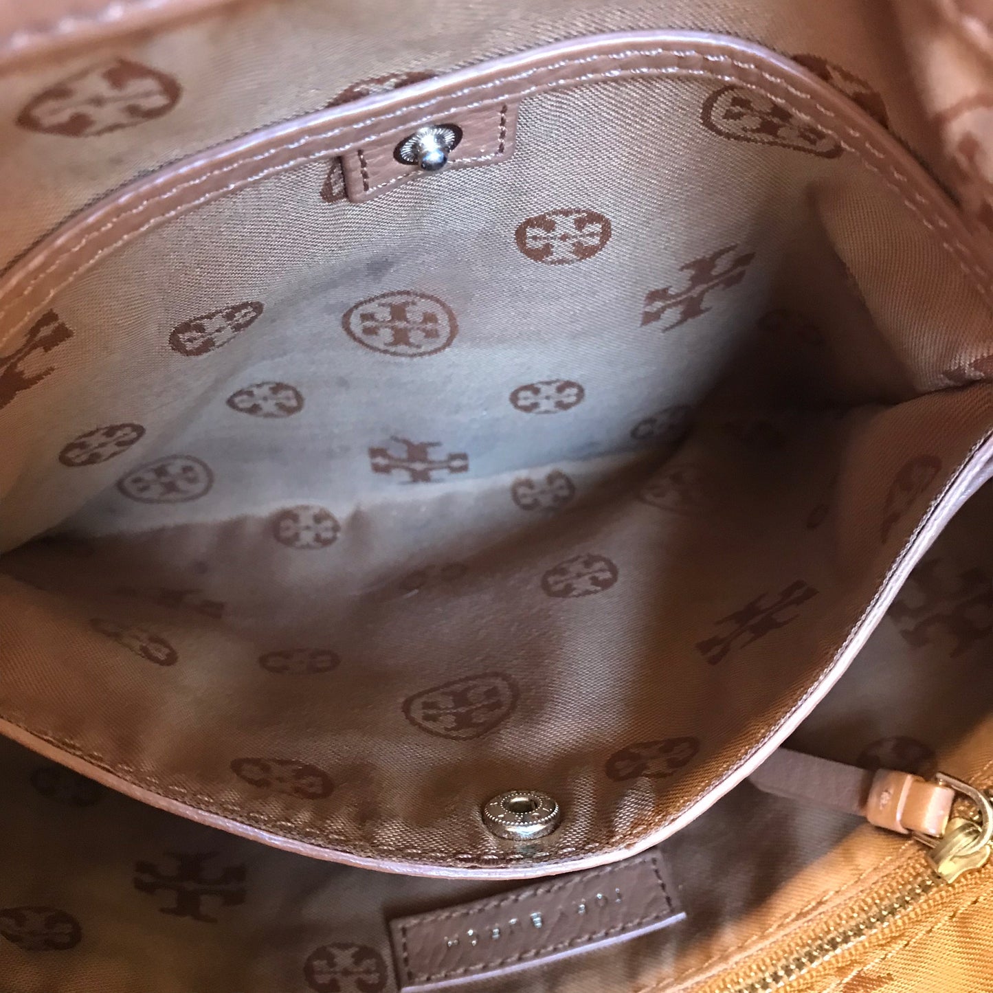 Handbag Designer By Tory Burch In Brown, Size:Medium