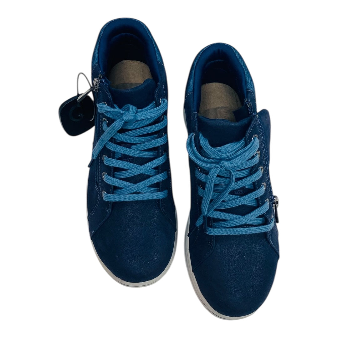 Shoes Athletic By Clarks In Blue, Size:6