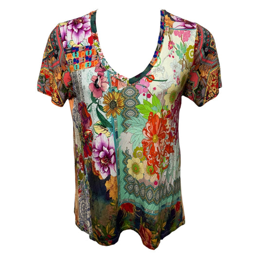 Top Short Sleeve By Johnny Was In Multi-colored, Size: M