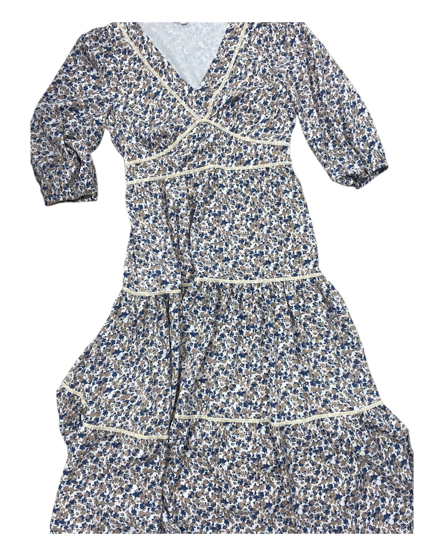 Dress Casual Midi By Clothes Mentor In Grey, Size:M