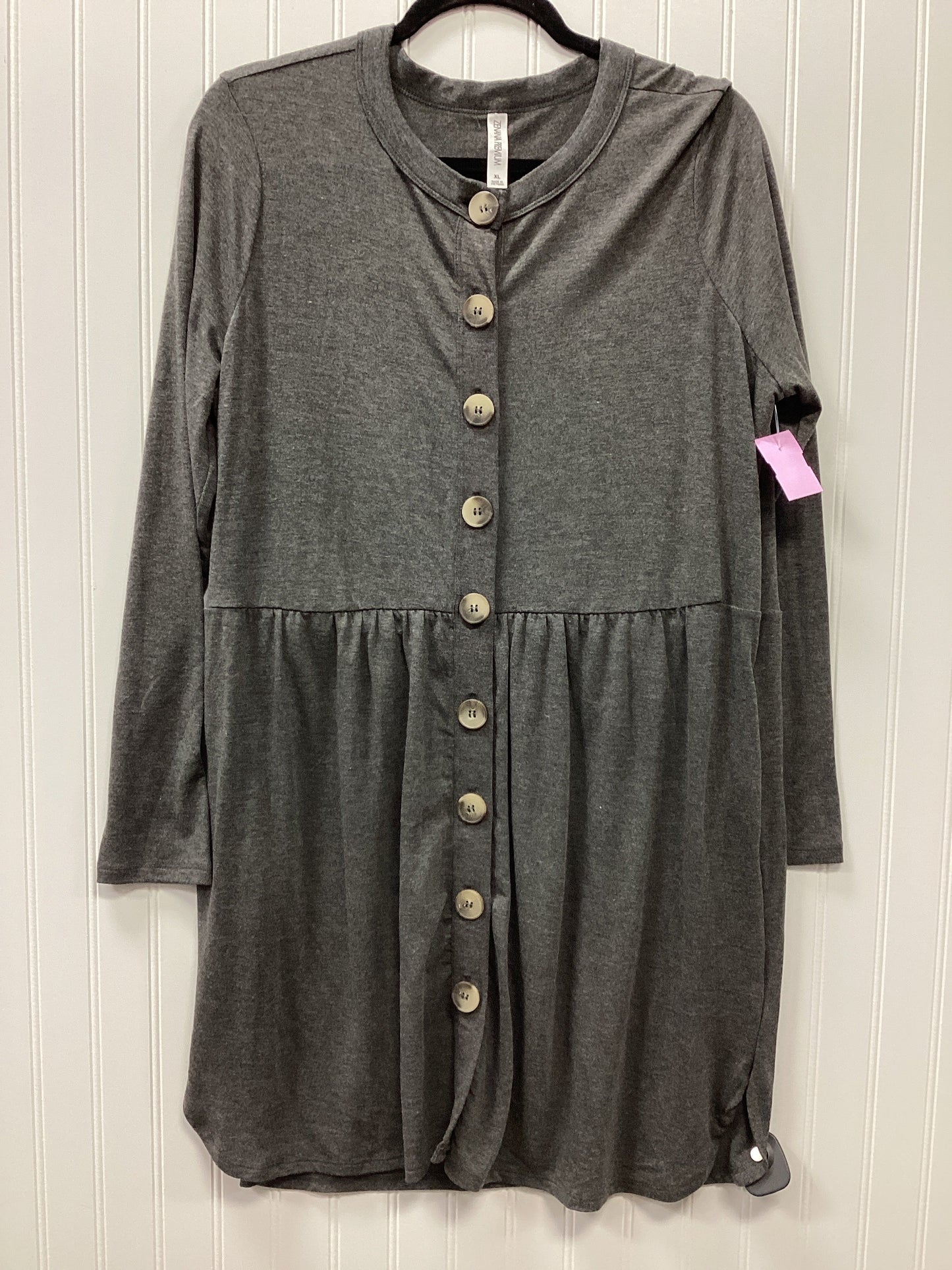 Dress Casual Short By Zenana Outfitters In Grey, Size:Xl