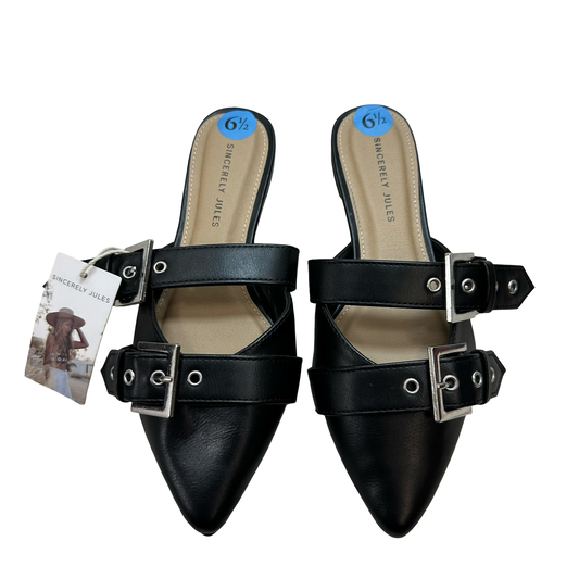 Shoes Flats By Sincerely Jules In Black, Size: 6.5