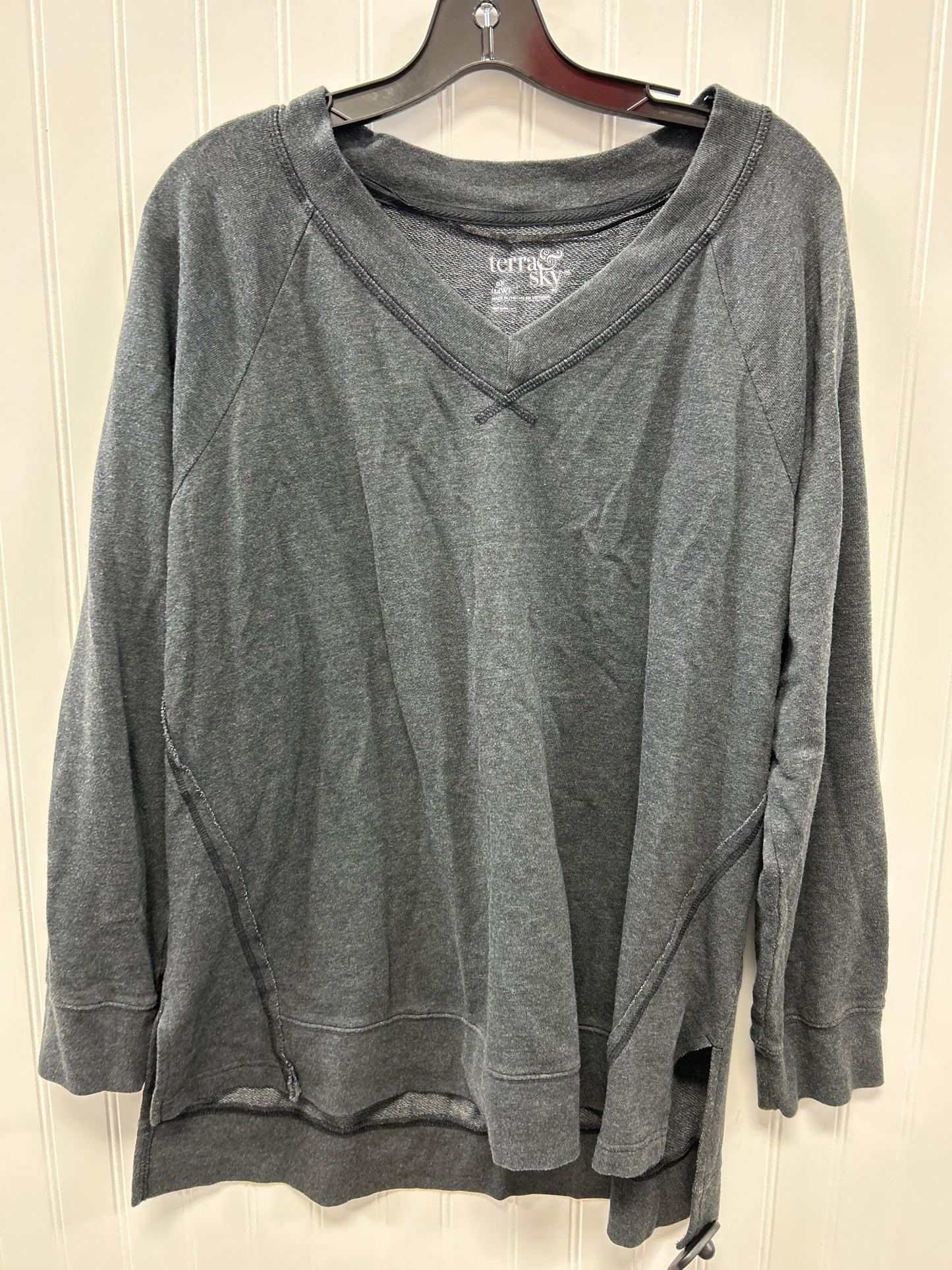 Top Ls By Terra & Sky In Grey, Size:Xl