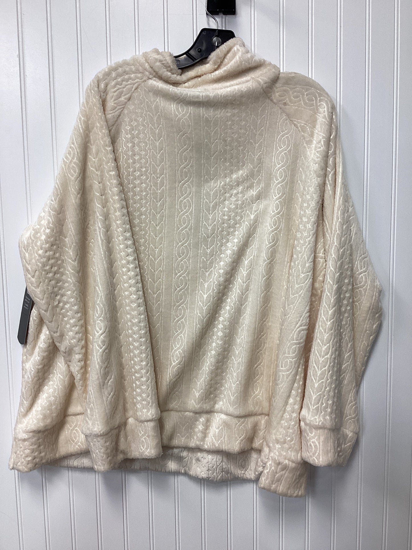 Athletic Fleece By Daisy Fuentes In Cream, Size:2X