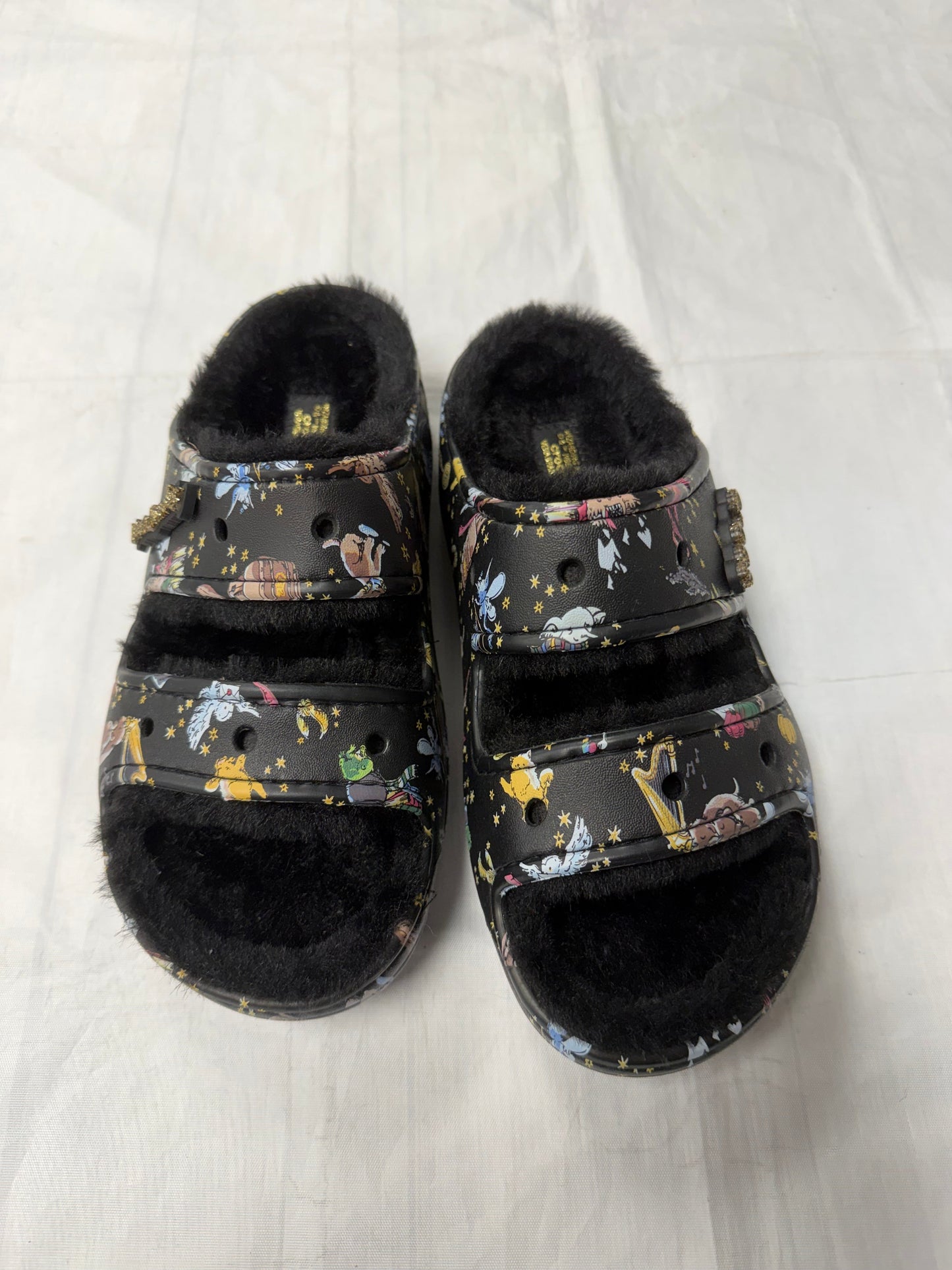 Sandals Flats By Crocs In Black, Size:7