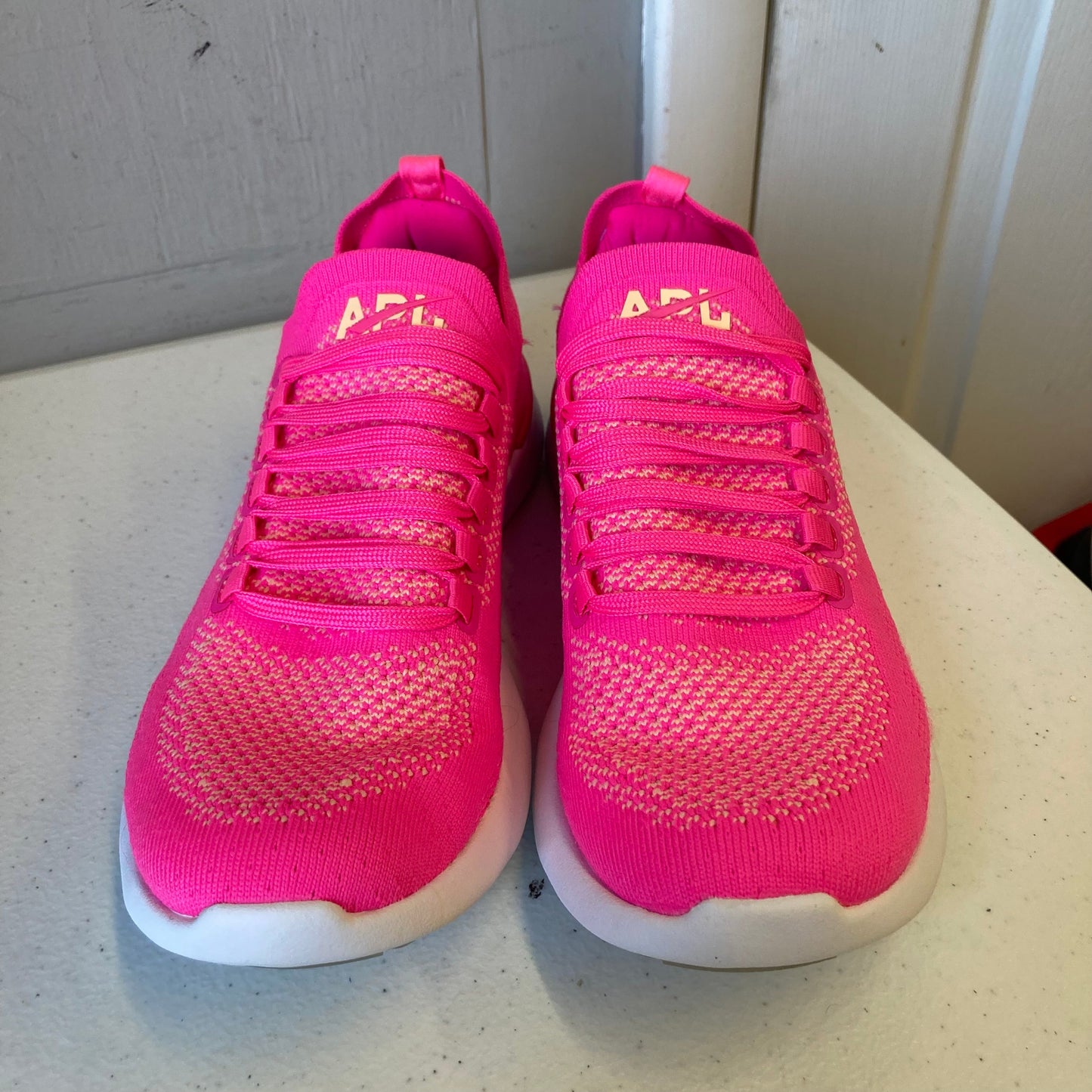 Shoes Designer By Apl In Pink, Size:7