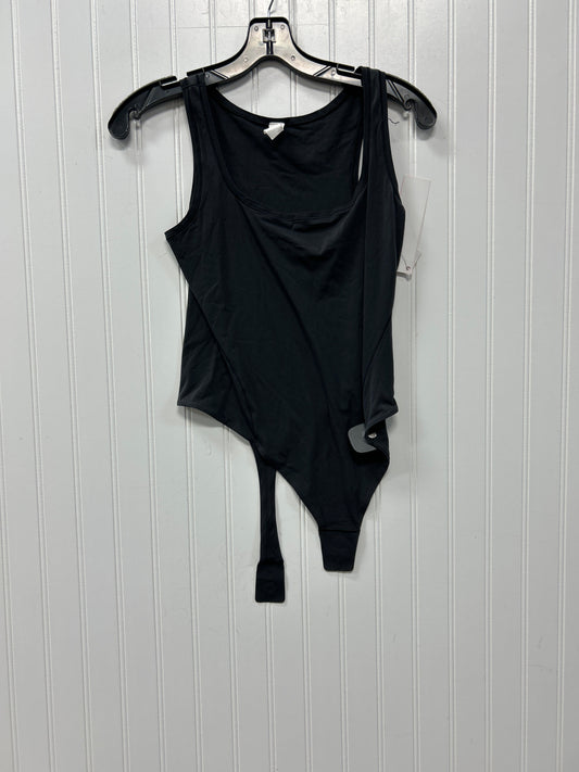 Athletic Top Ss By Lululemon In Black, Size:4
