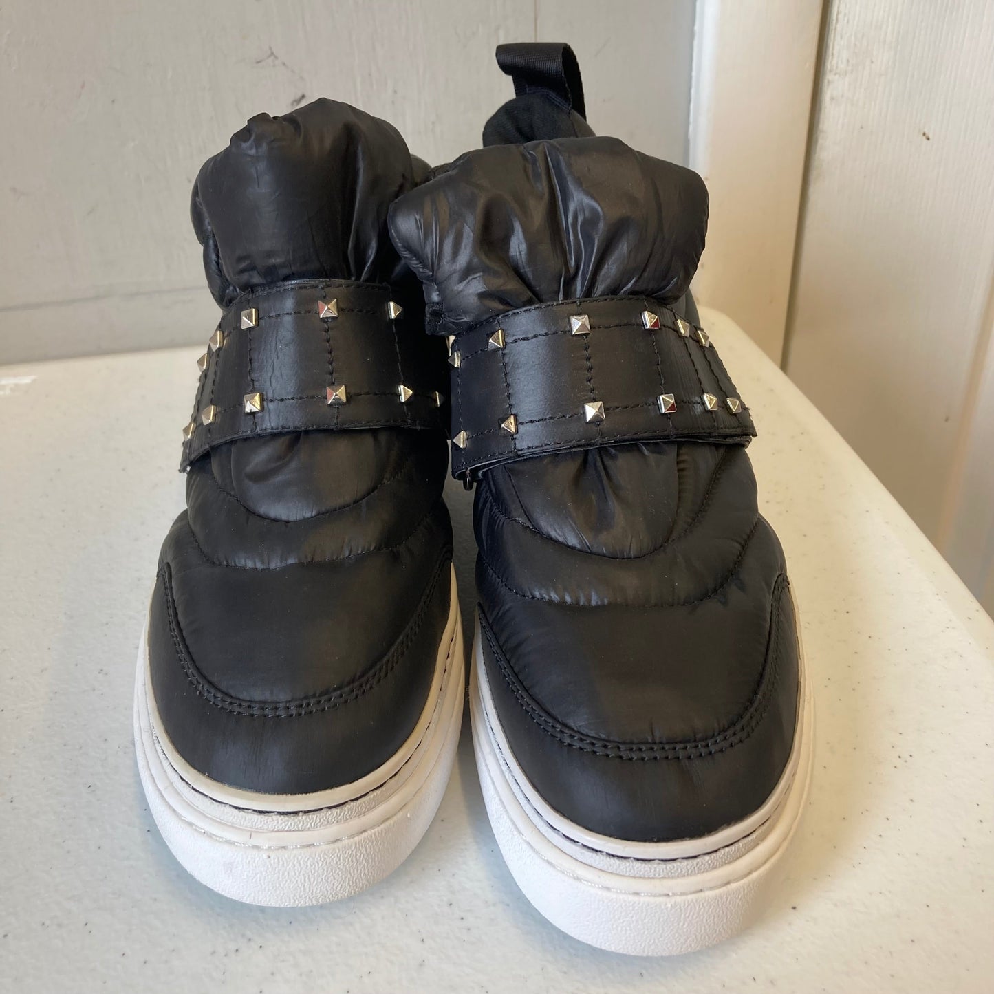 Shoes Designer By Michael Kors In Black, Size:6