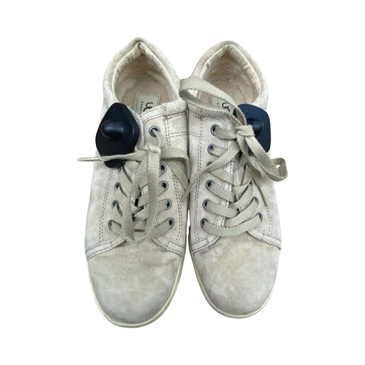Shoes Designer By Ugg In Beige, Size:7.5